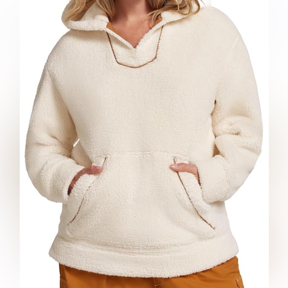 UGG Tops - UGG Australia Regular Sz XL Hoodies & Sweatshirts for Women/Men.NWT. Hooded neck